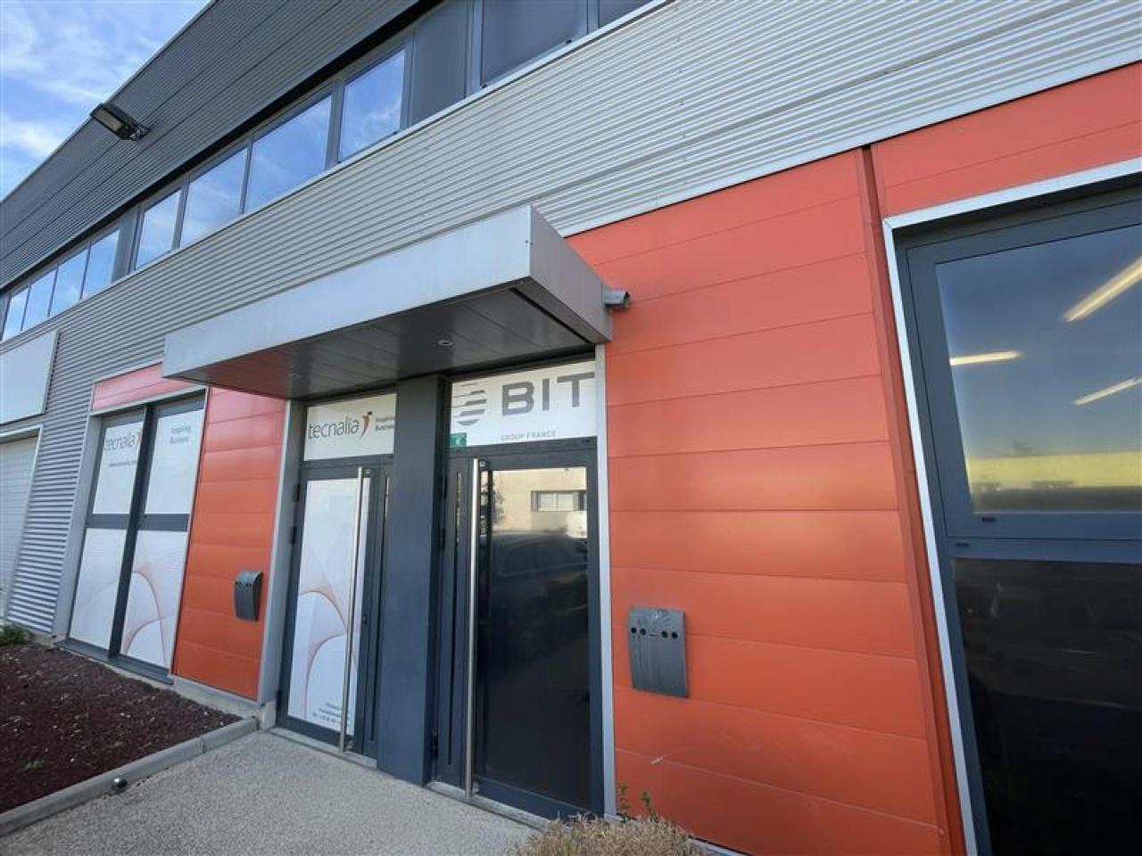 Local d'activité Vendargues 969m² Location local d'activité Vendargues Hérault OLACT2426066 1